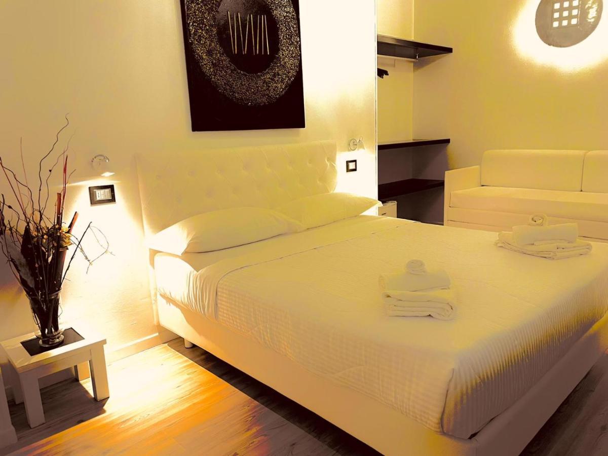 Hotel Okinawa Ρίμινι Εξωτερικό φωτογραφία