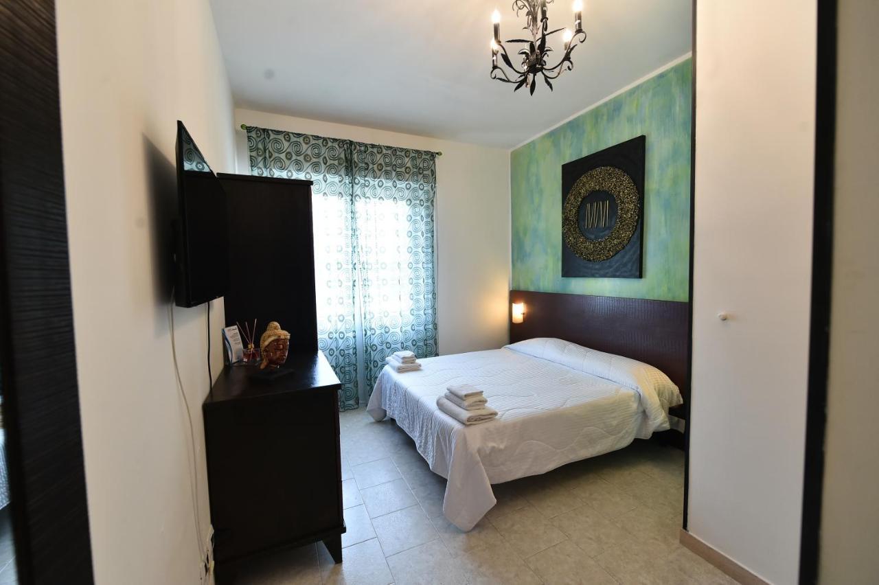 Hotel Okinawa Ρίμινι Εξωτερικό φωτογραφία