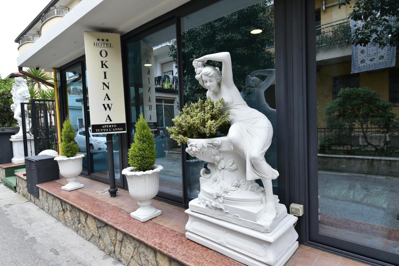 Hotel Okinawa Ρίμινι Εξωτερικό φωτογραφία