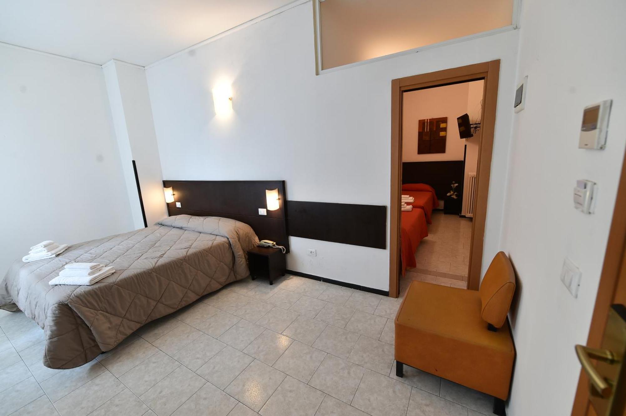 Hotel Okinawa Ρίμινι Εξωτερικό φωτογραφία