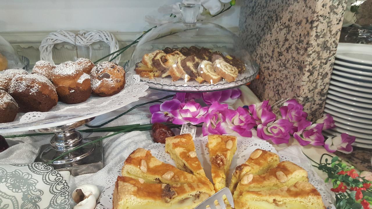 Hotel Okinawa Ρίμινι Εξωτερικό φωτογραφία